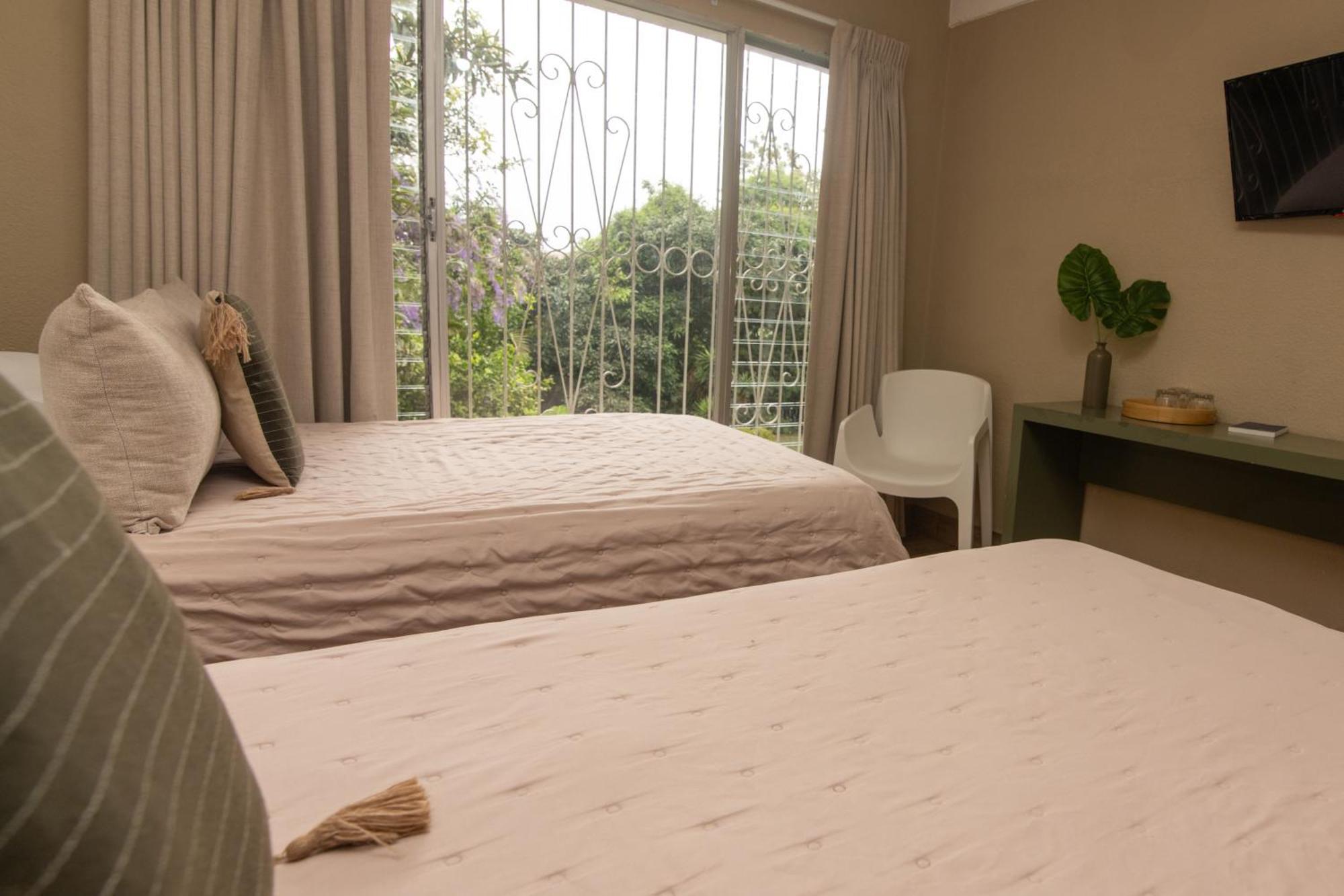 In & Out Hotel (Adults Only) Guatemala City Exterior foto